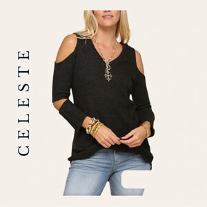 0377W. CELESTE LONG SLEEVE TOP CUTOUTS ON SLEEVES BLACK IN COLOR SIZE 1XL V NECK